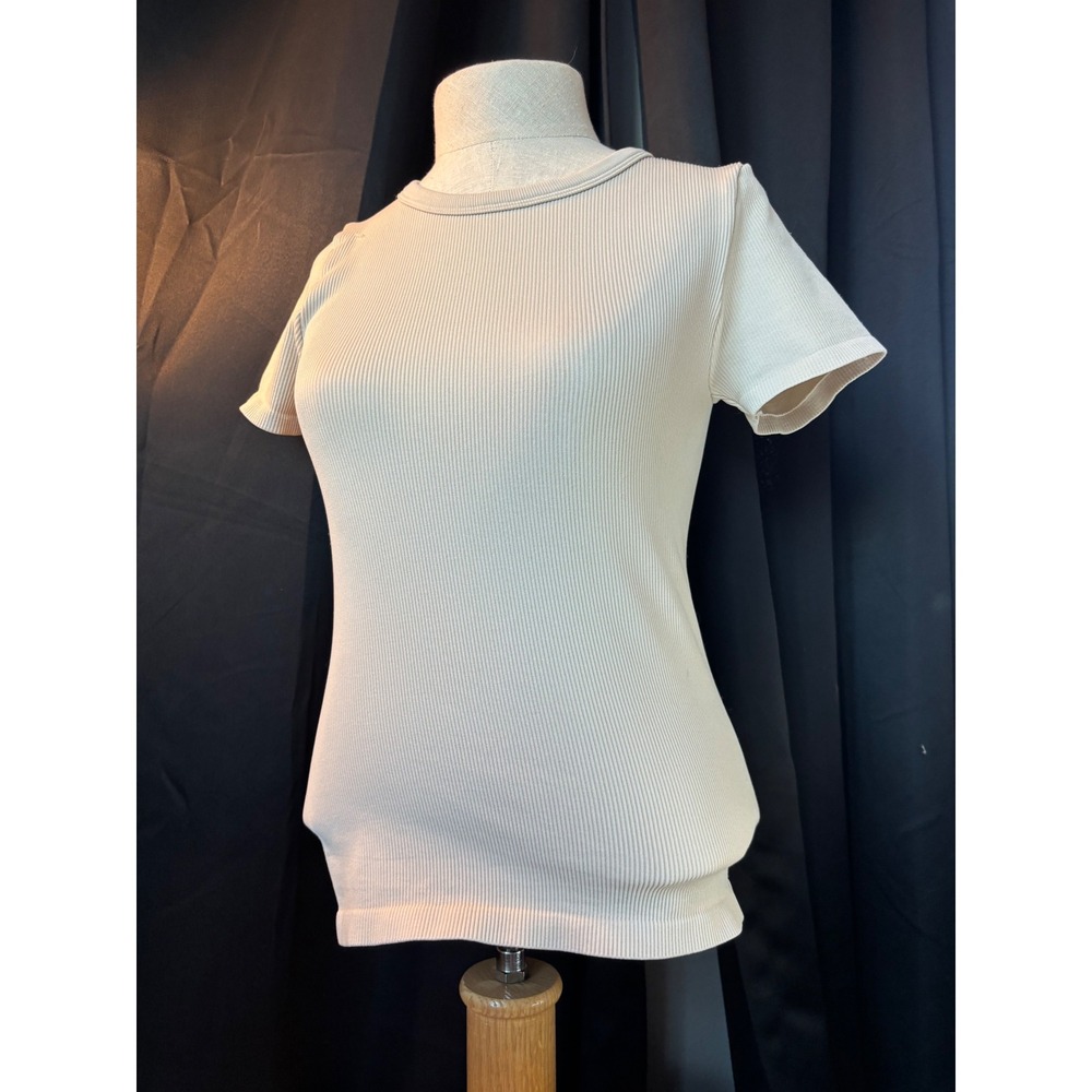 90 Degree by Reflex Leighton Ribbed Seamless Short Sleeve Top Cream Medium